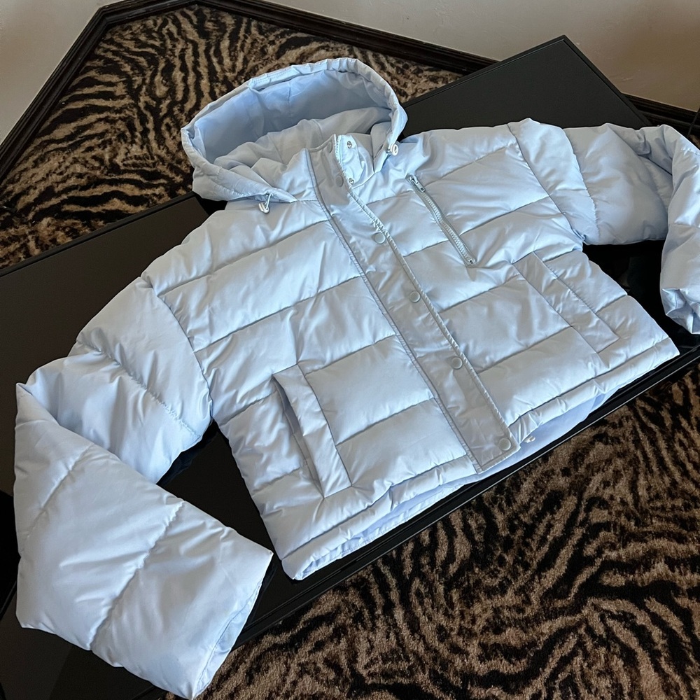 cropped puffer coat